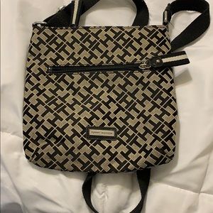 Tommy Hilfiger crossbody handbag